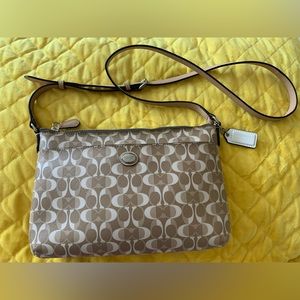 Coach Peyton Dream Swingback Cross Body with coated canvas. New Without Tags.